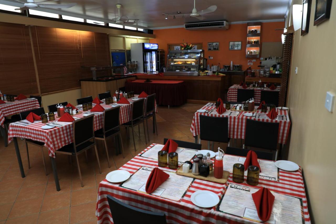 Huon Gulf Hotel Lae Kültér fotó